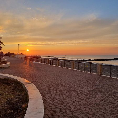 Sea Of Rome - Holiday Home Lido di Ostia Exterior photo